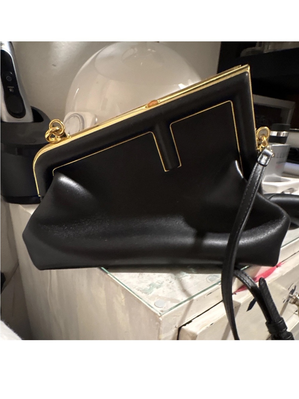 Fendi Black Nappa small Clutch Kiss Lock w/ Detachable Crossbody Strap Gold HW